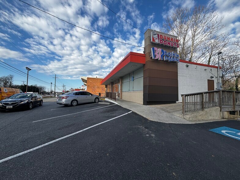 More Photos Of 4771-4773 Allentown Rd, Suitland Freestanding For Lease