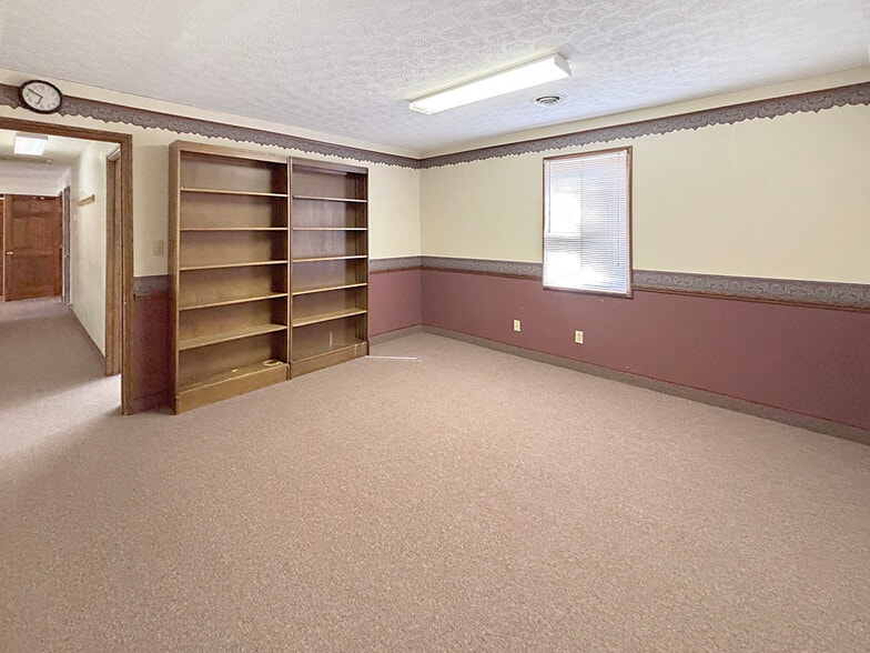 More Photos Of 2625 Industrial Dr, Bedford Religious Facility For Sale