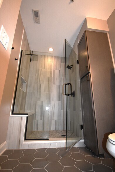 More Photos Of 219 White St, Frankfort Office Residential For Sale