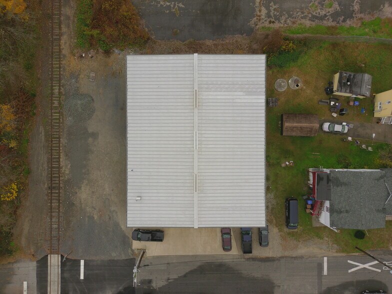 More Photos Of 111 Richardson Ave, Swedesboro Warehouse For Lease