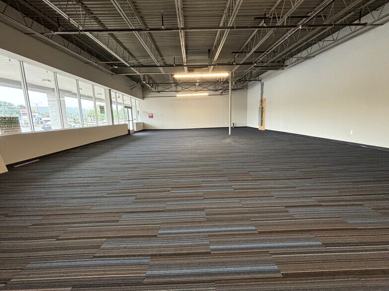 More Photos Of 380-432 John Fitch Hwy, Fitchburg Unknown For Lease