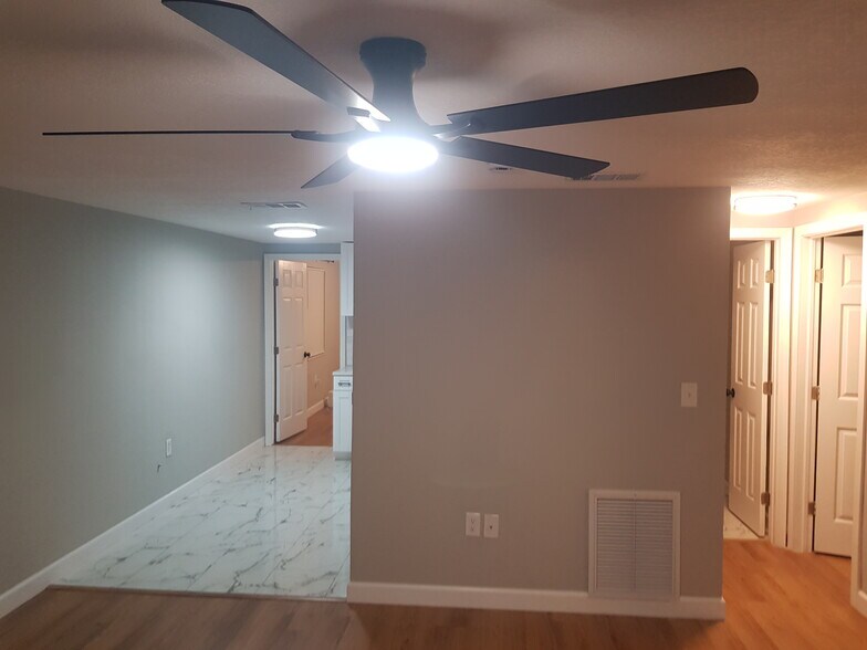 More Photos Of 311 58th Ave E, Bradenton Apartments For Sale