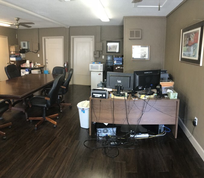 More Photos Of 1115 E Altamonte Dr, Altamonte Springs Storefront Retail Office For Sale