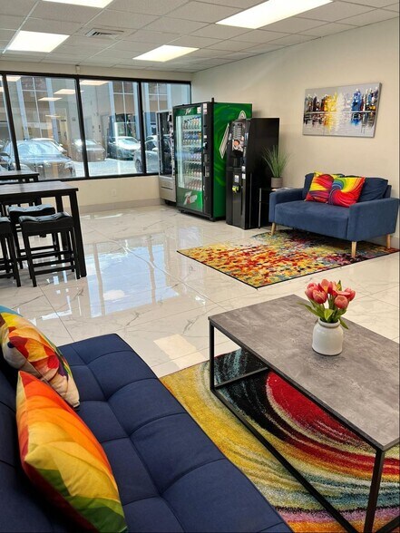 More Photos Of 2950 W Cypress Creek Rd, Fort Lauderdale Medical For Lease