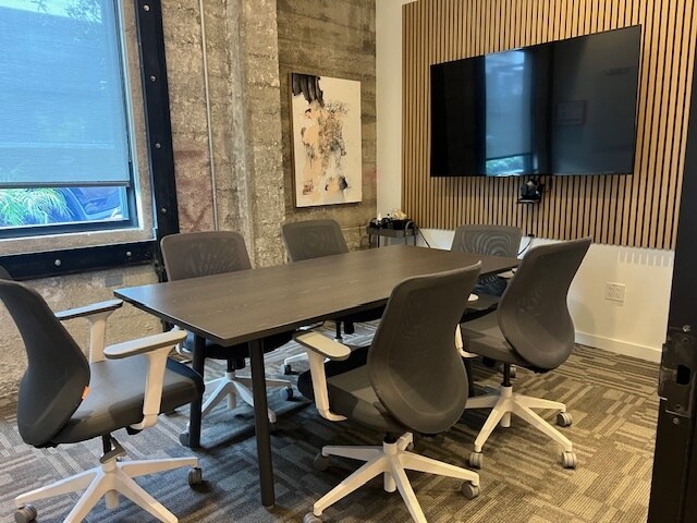 More Photos Of 1528 Webster St, Oakland Coworking Space