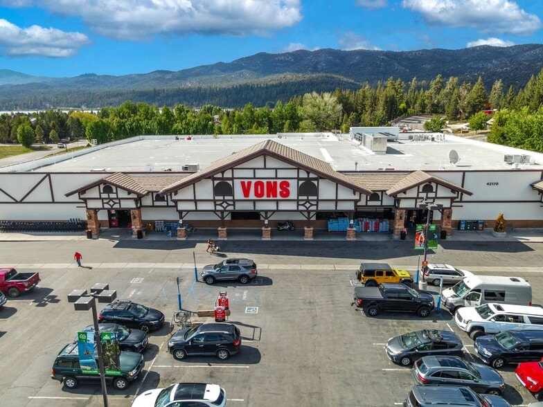 More Photos Of 42170 Big Bear Blvd, Big Bear Lake Unknown For Lease