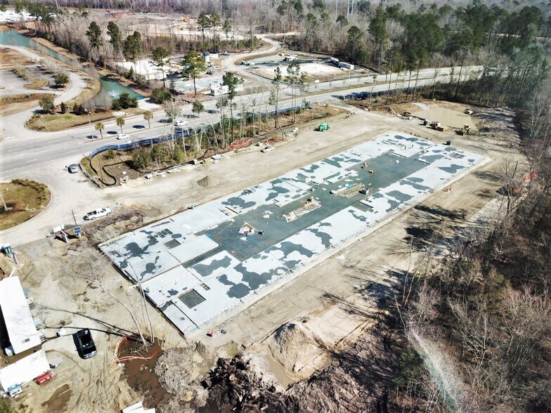 More Photos Of 8439 Palmetto Commerce Pky, Ladson Flex For Lease