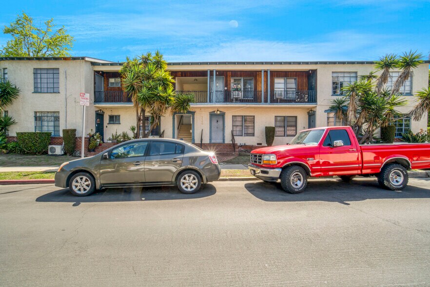 More Photos Of 1150 Masselin Ave, Los Angeles Apartments For Sale