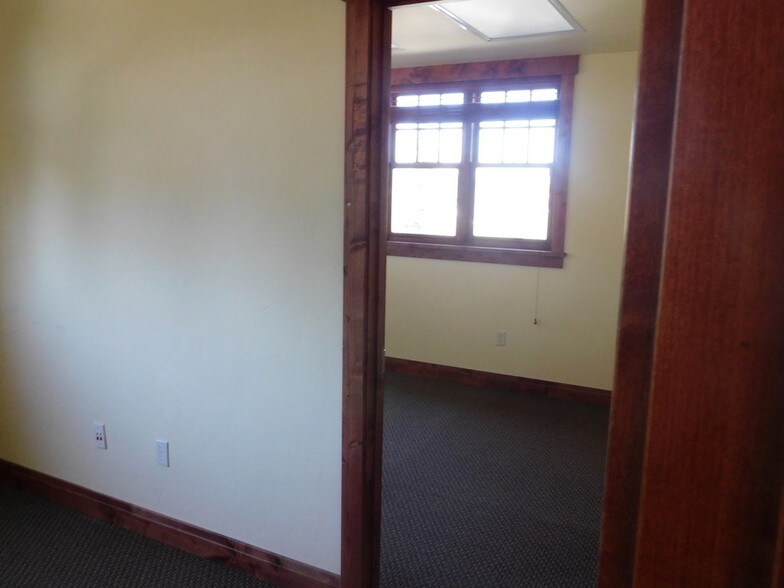 More Photos Of 675 Snapdragon Way, Steamboat Springs Medical For Lease