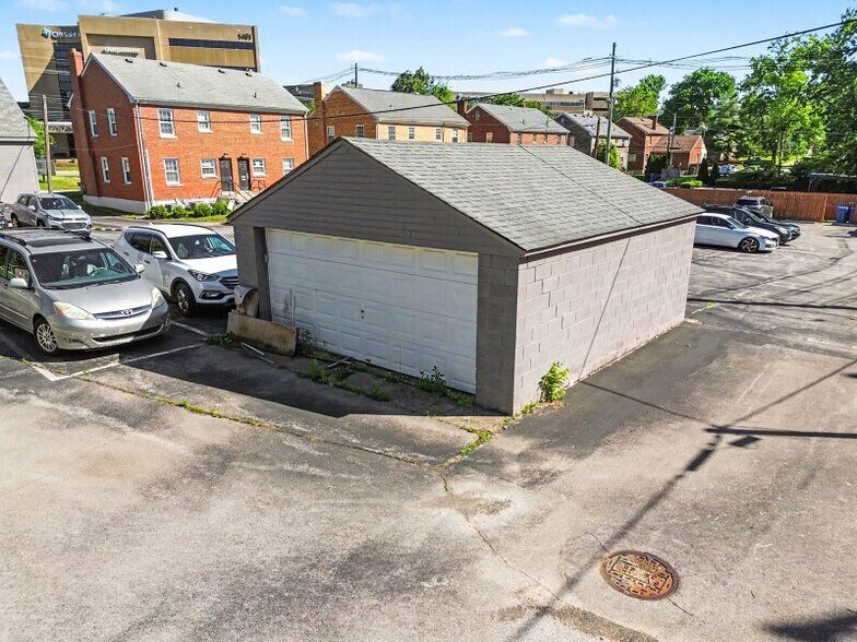 More Photos Of 1618 Harrodsburg Rd, Lexington Medical For Sale