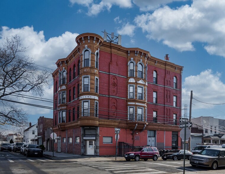 More Photos Of 93-02 95th Ave, Ozone Park Apartments For Sale