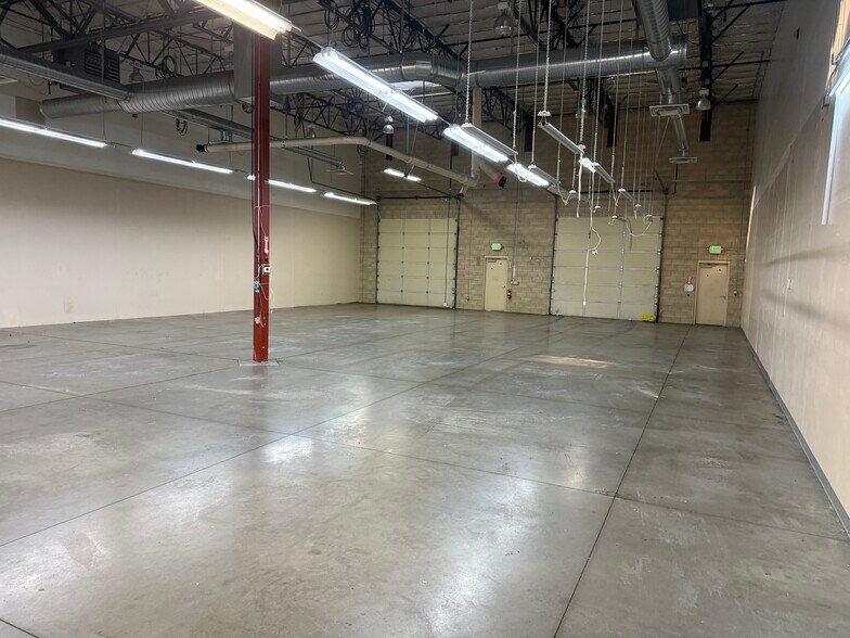 More Photos Of 2436 Precision Dr, Minden Flex For Lease