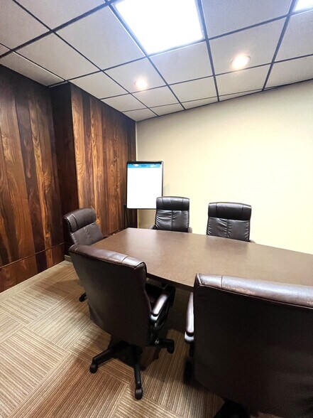 More Photos Of 280 Merrick Rd, Lynbrook Medical For Lease