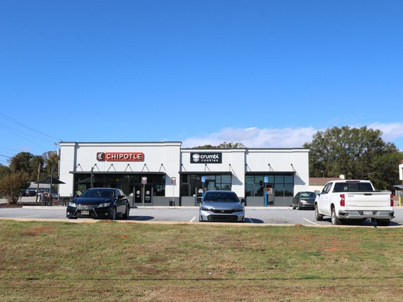 Primary Photo Of 1126 W Wade Hampton Blvd, Greer Restaurant For Lease