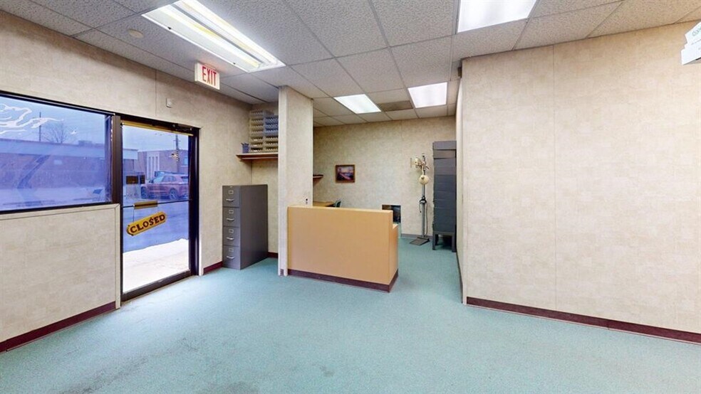 More Photos Of 2819 5th Ave, Huntington Medical For Sale