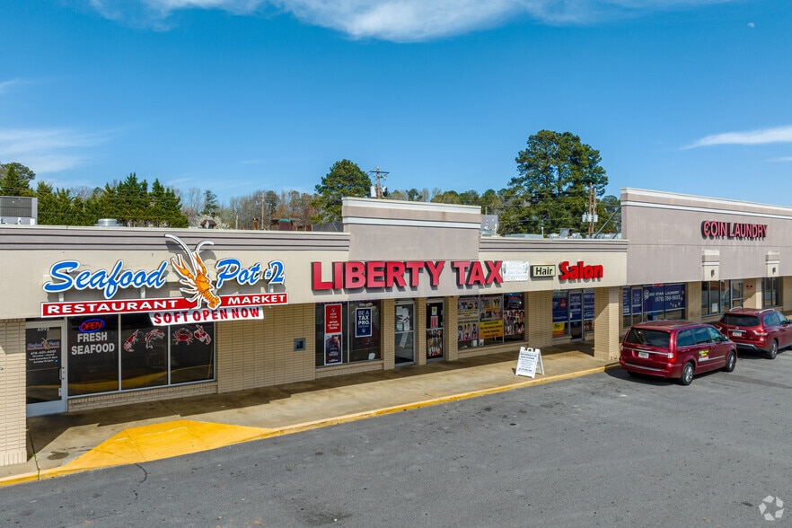 More Photos Of 6067-6073 Fairburn Rd, Douglasville Unknown For Lease