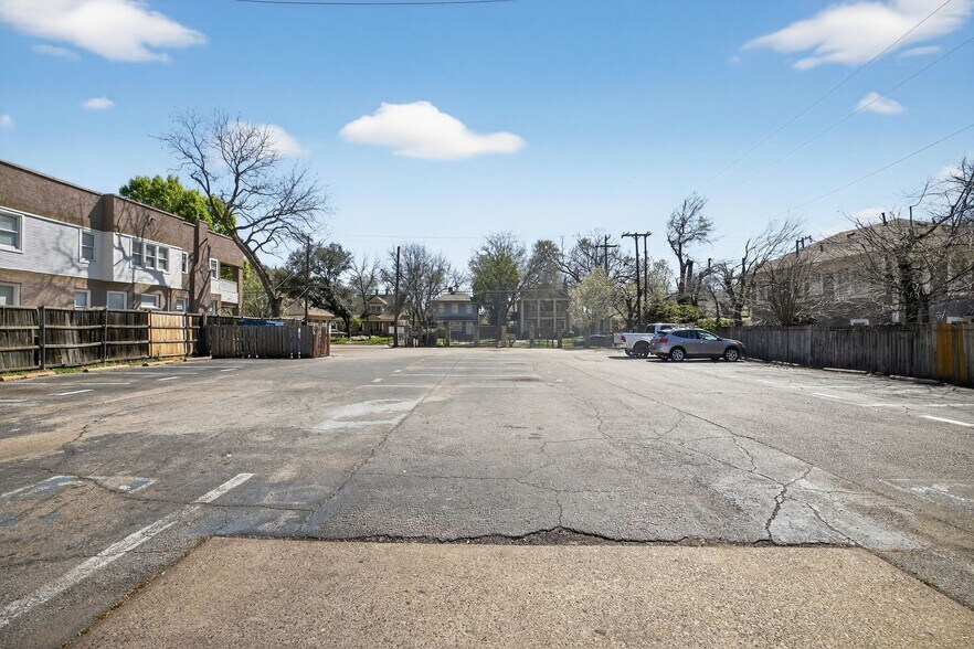 More Photos Of , Dallas Unknown For Sale