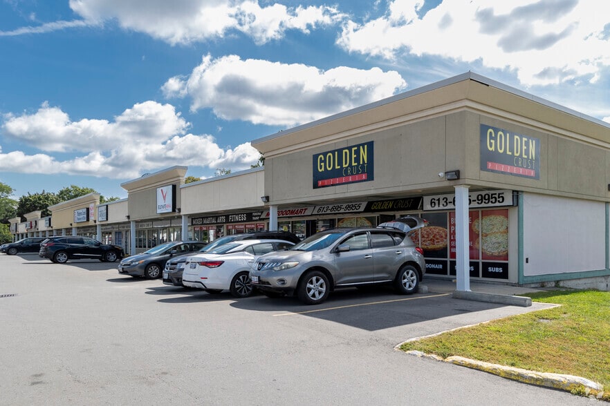 More Photos Of 1730-1758 Montreal Rd, Ottawa Storefront Retail Office For Lease