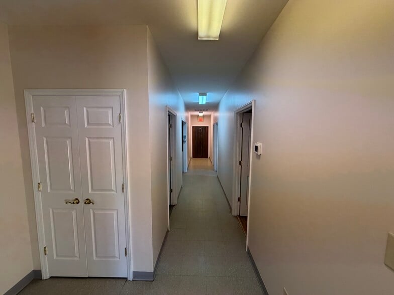 More Photos Of 137-145 Technical ct, Garner Flex For Lease