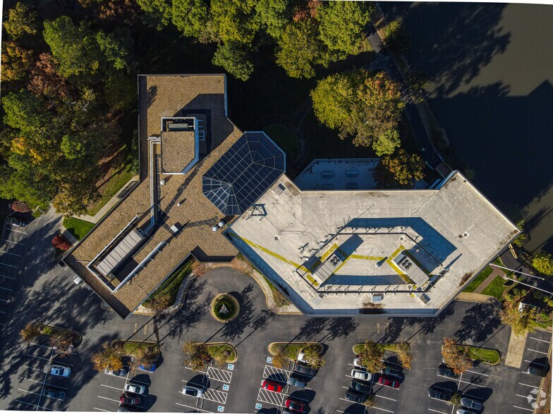 More Photos Of 4200 Innslake Dr, Glen Allen Office For Lease