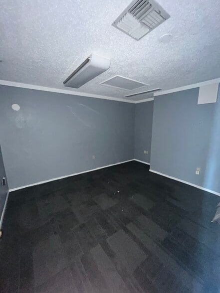 More Photos Of 7218-7224 Congress St, New Port Richey Office For Lease
