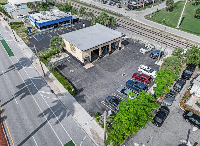 More Photos Of 925 N Federal Hwy, Boynton Beach Auto Repair For Sale