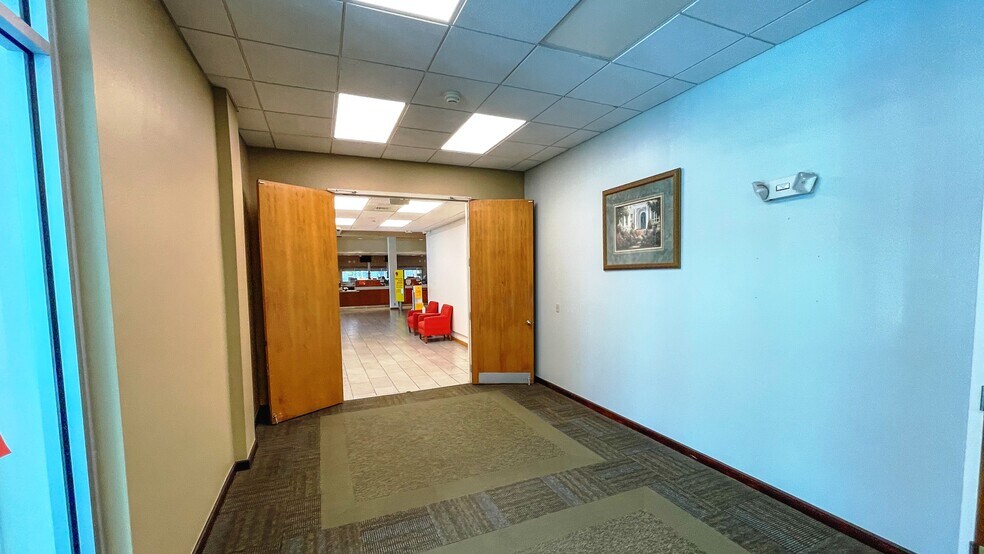 More Photos Of 12751 S Cleveland Ave, Fort Myers Medical For Lease