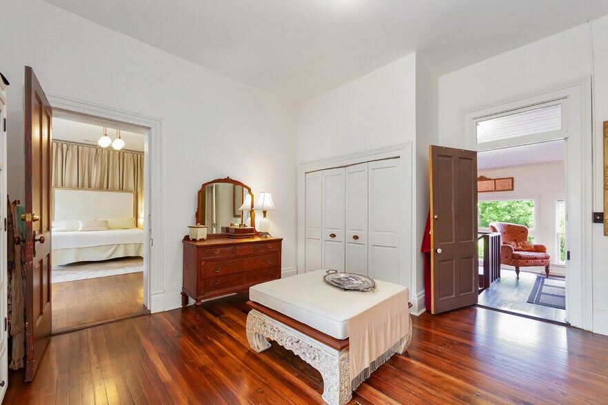 More Photos Of 204 E Deaderick St, Jackson Land For Sale