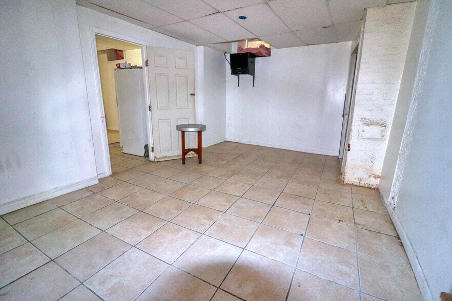 More Photos Of 324-326 Broadway, Lawrence Office Residential For Sale