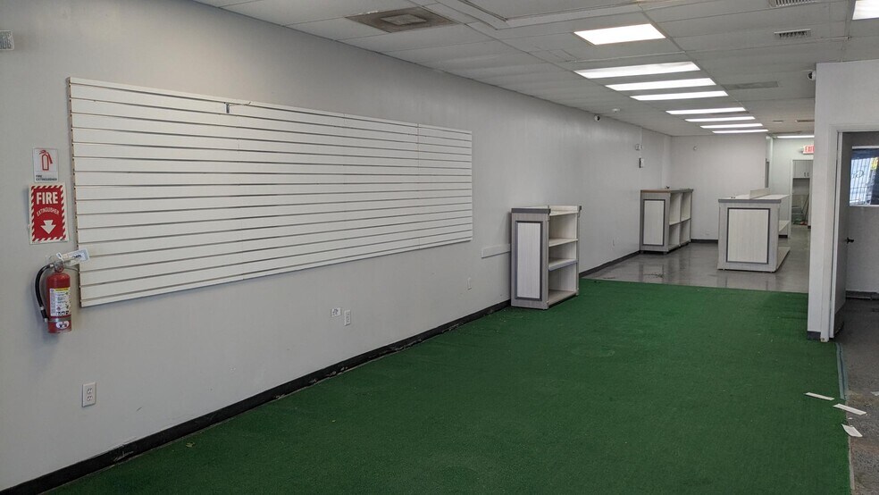 More Photos Of 9360 NW 27th Ave, Miami Freestanding For Lease