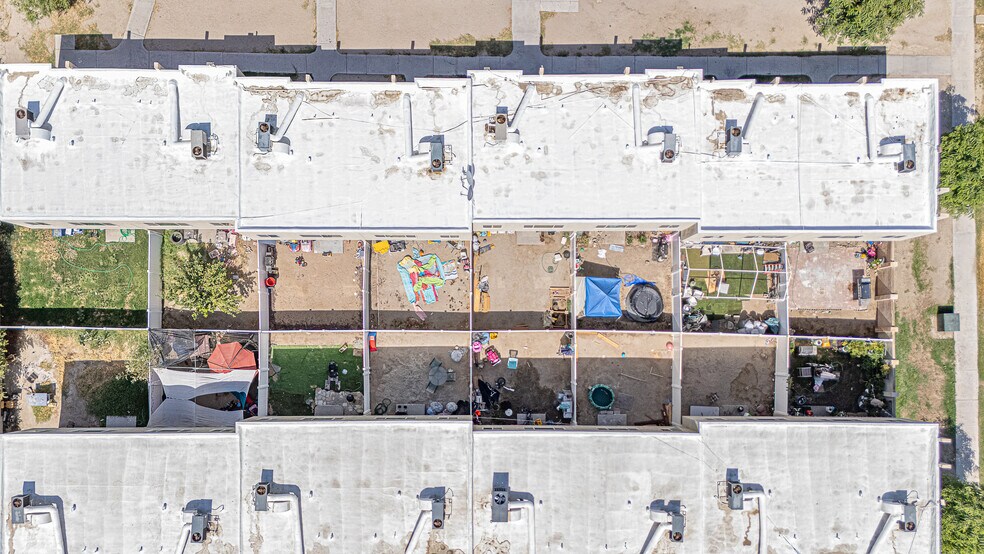 More Photos Of 82451 John Nobles Ave, Indio Apartments For Sale