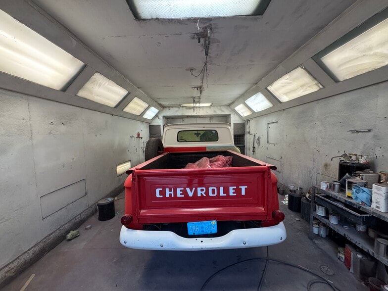 More Photos Of 1060 Nursery Rd, Winter Springs Auto Repair For Sale
