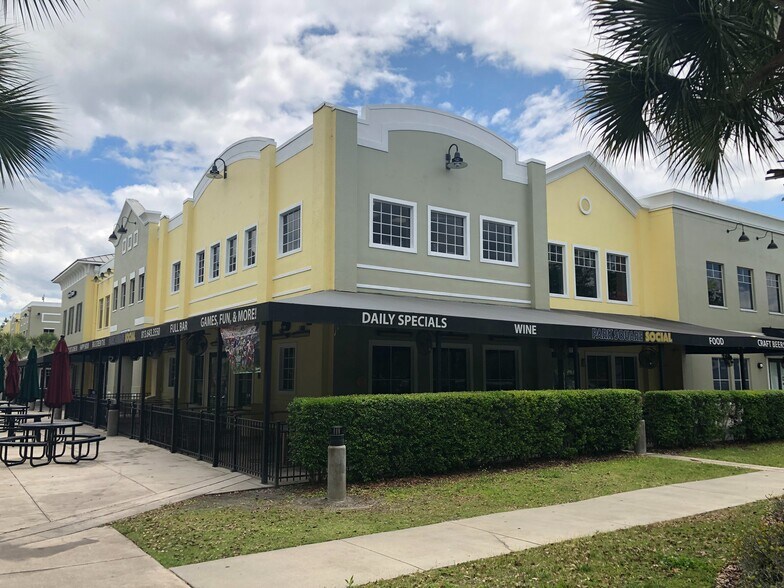 More Photos Of 16144 Churchview Dr, Lithia Unknown For Lease