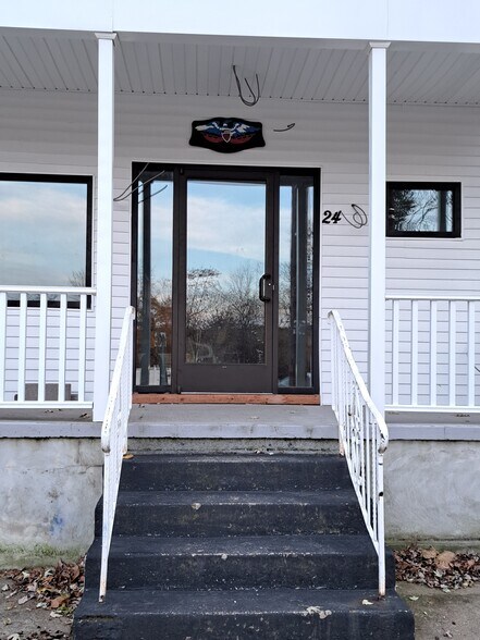 More Photos Of 22 W Front St, Florence Freestanding For Sale