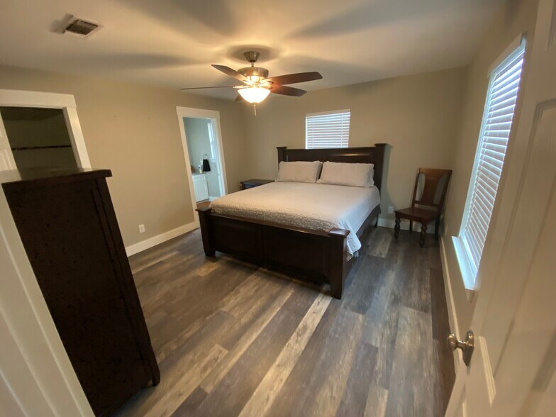 More Photos Of 1681 FM 574 W, Mullin Land For Sale