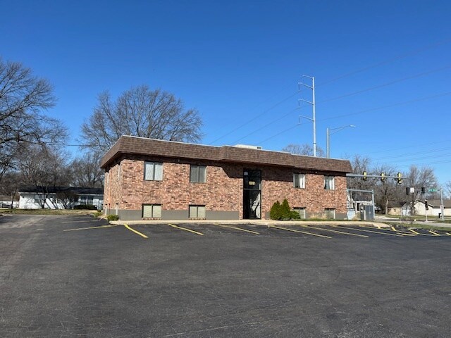 More Photos Of 10281 W 87th St, Overland Park Office For Lease