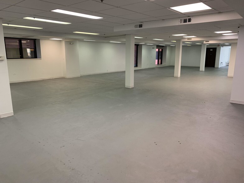 More Photos Of 600 Woodbridge St, Detroit Office For Lease