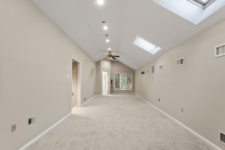 More Photos Of 1288 Valley Forge Rd, Valley Forge Office For Sale