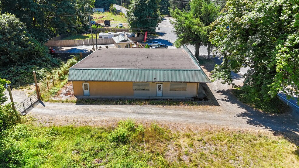 More Photos Of 39913 221st ave, Amboy General Retail For Sale