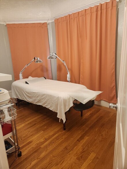 More Photos Of 3227-3231 Telegraph Ave, Oakland Apartments For Sale