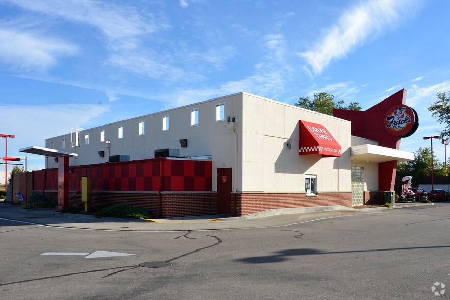 More Photos Of 3311 Benchwood Rd, Dayton Restaurant For Sale