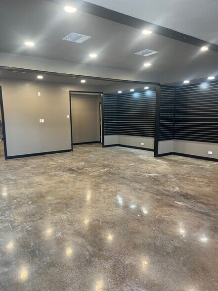 More Photos Of 5380 State Highway 276, Royse City Service For Lease