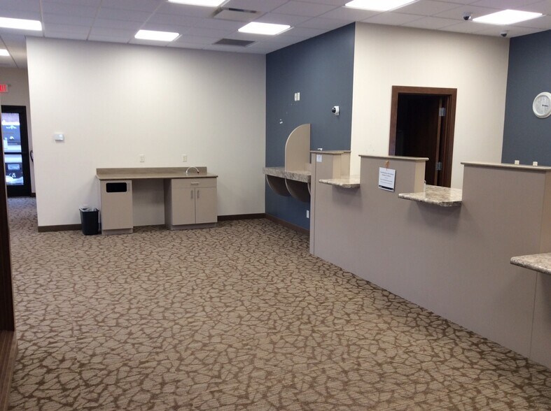 More Photos Of 3151 S Service Dr, Red Wing Storefront Retail Office For Lease