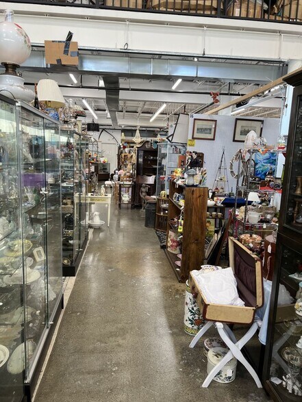 More Photos Of 588 Boston Post Rd, Guilford Freestanding For Sale