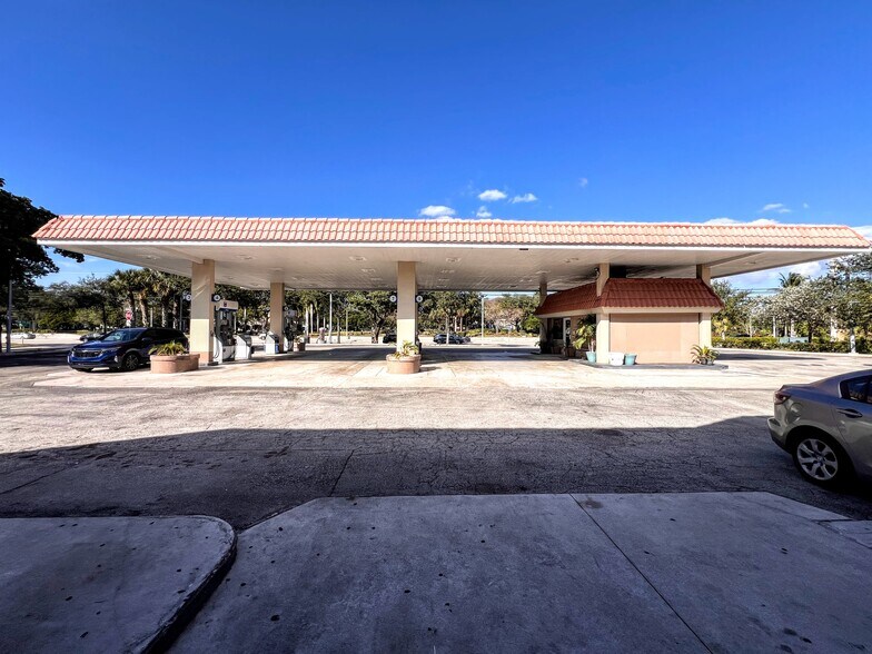 More Photos Of 7380 Wiles Rd, Coral Springs Freestanding For Sale