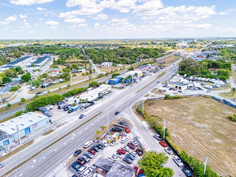 More Photos Of 22825 S Dixie Hwy, Miami Freestanding For Lease