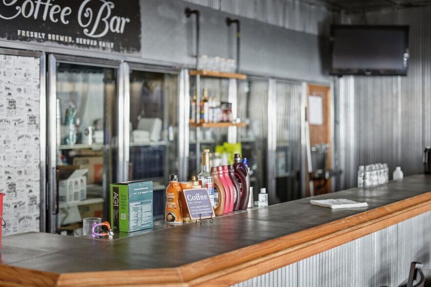 More Photos Of 715 1st Corso, Nebraska City Restaurant For Sale