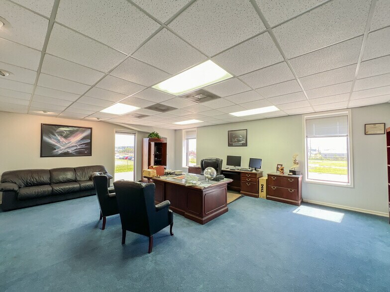 More Photos Of 2156 Denley Rd, Houma Warehouse For Sale
