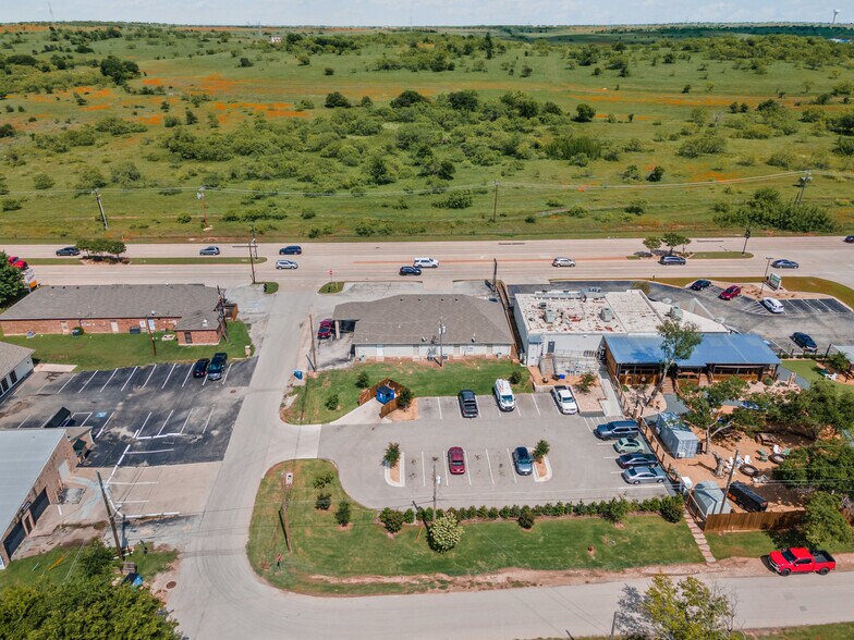 More Photos Of 621 N FM 1187, Aledo Office For Lease