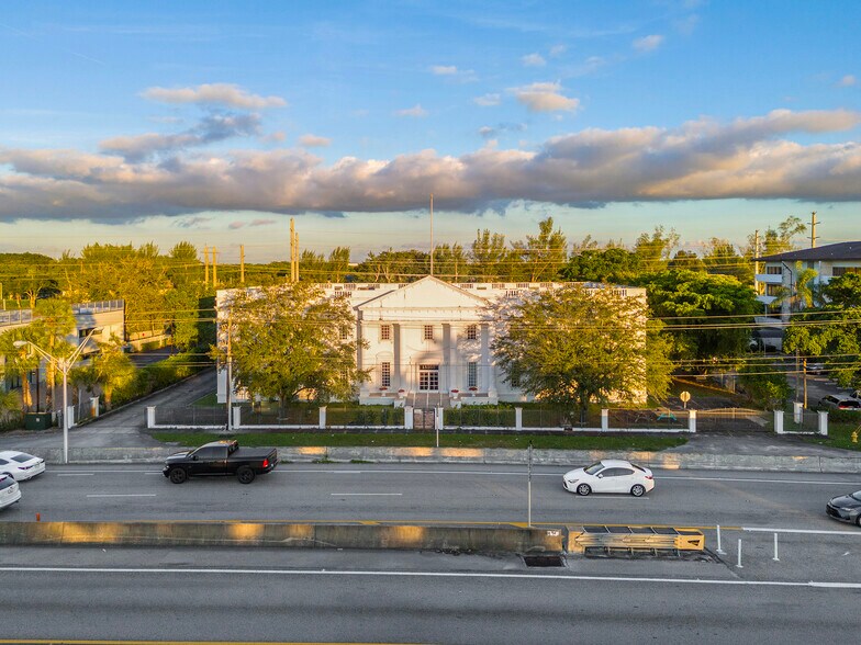 More Photos Of 15165 NW 77th Ave, Miami Lakes Medical For Lease